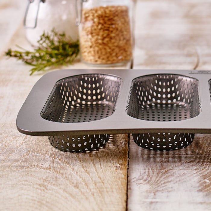 Bageform til 4 mini baguette, perforeret