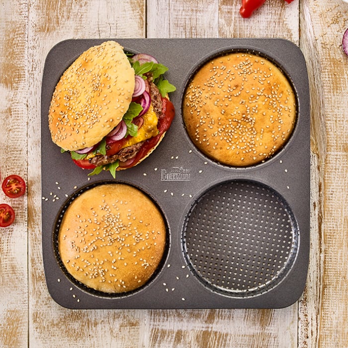 Bageform til 4 burger boller, perforeret